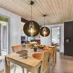 4 Bedroom In Hébergement de vacances Toftlund