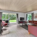 Feriehus Stunning In With Sauna