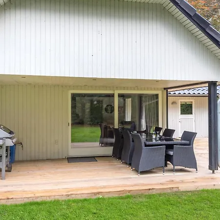 Stunning In With Sauna Feriehus