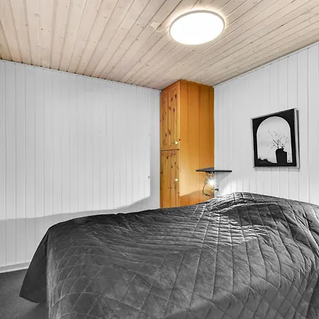 Hébergement de vacances Stunning In With Sauna *