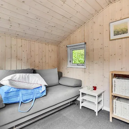 4 Bedroom In *