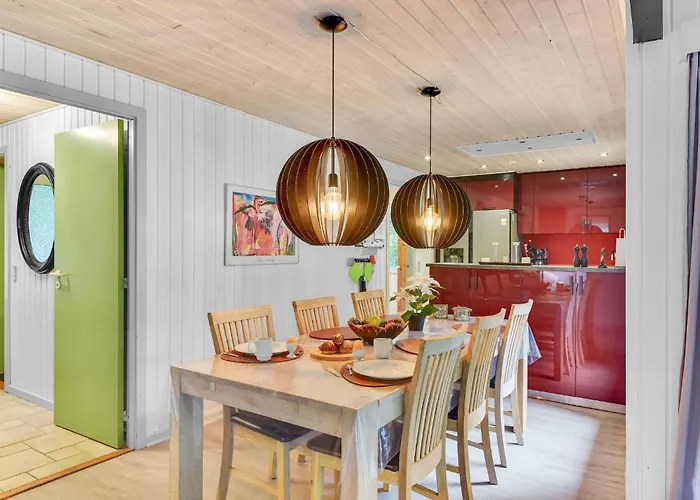 別荘 4 Bedroom In *